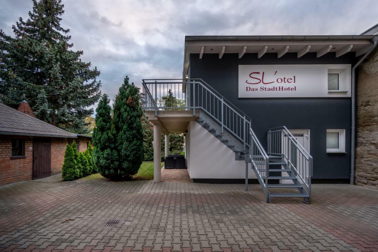 Sl'Otel - Das Stadthotel - Voll Klimatisiert Бернбург Экстерьер фото